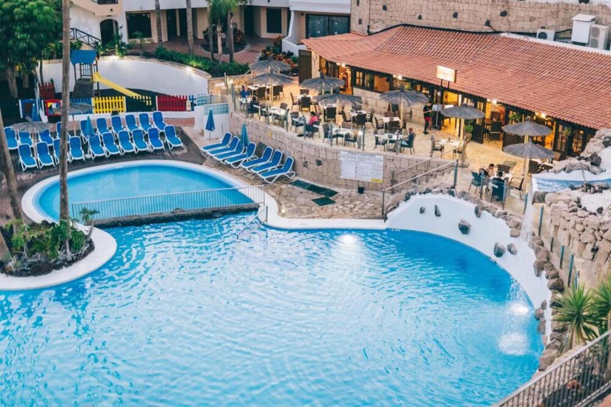 Sunshine Aparthotel *